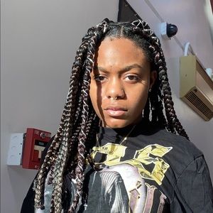 Meet your Posher, Teara